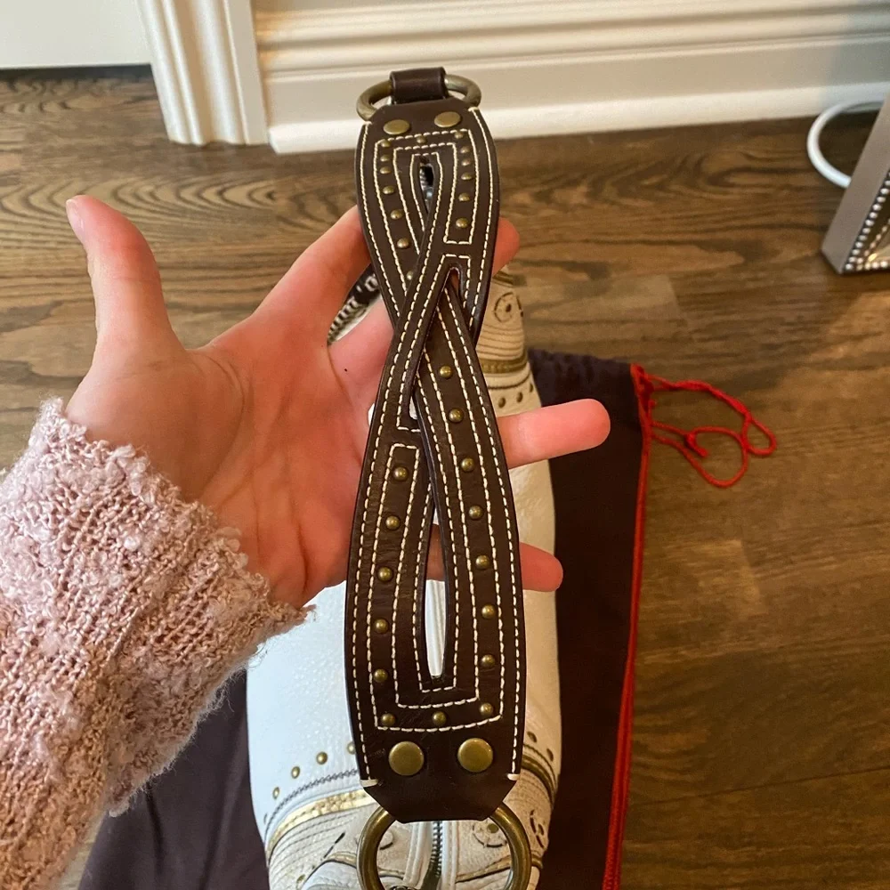 Coach Stitched Studded Leather Bag G063-10478 - Picture 6 of 9